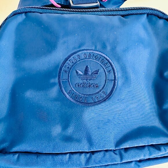 ADIDAS ORIGINALS MICRO 3.0 MINI MULTI-WAY BACKPACK SLINGBACK CROSSBODY UNISEX - Picture 8 of 14